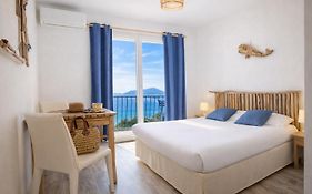 Hotel Almanarre Plage - Hotel Eco-Responsable Face A La Mer